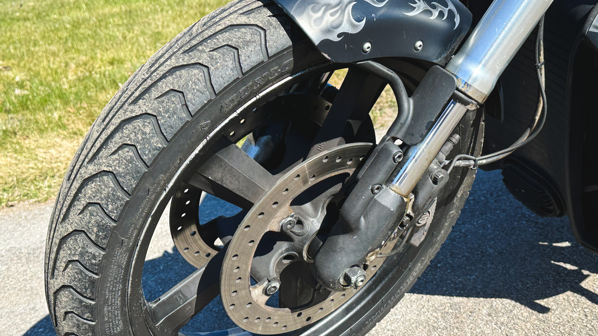Exterior image of 2010 Harley Davidson Muscle Rod