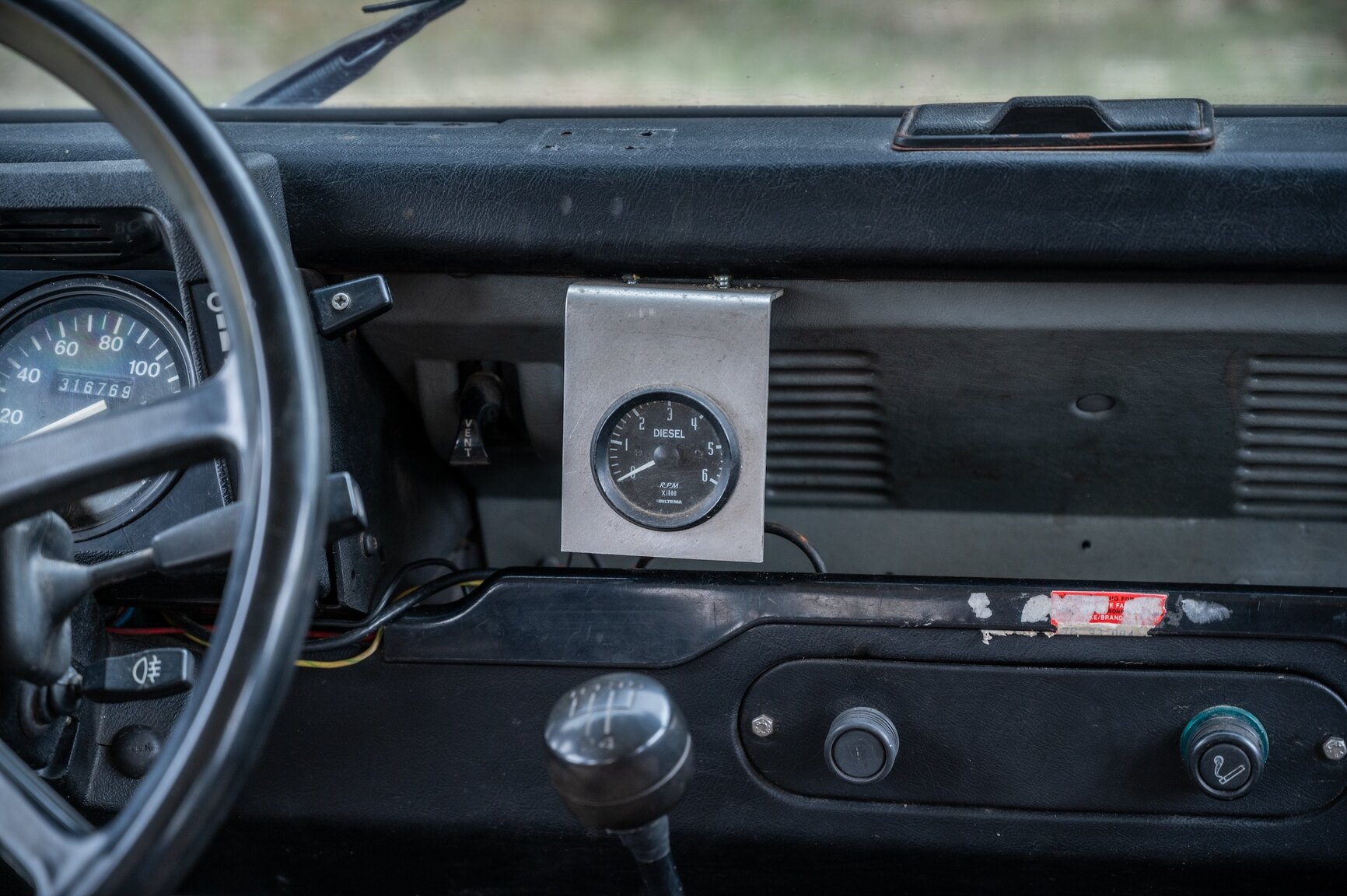 Innenraumfoto von 1986 Land Rover 90 2.5D