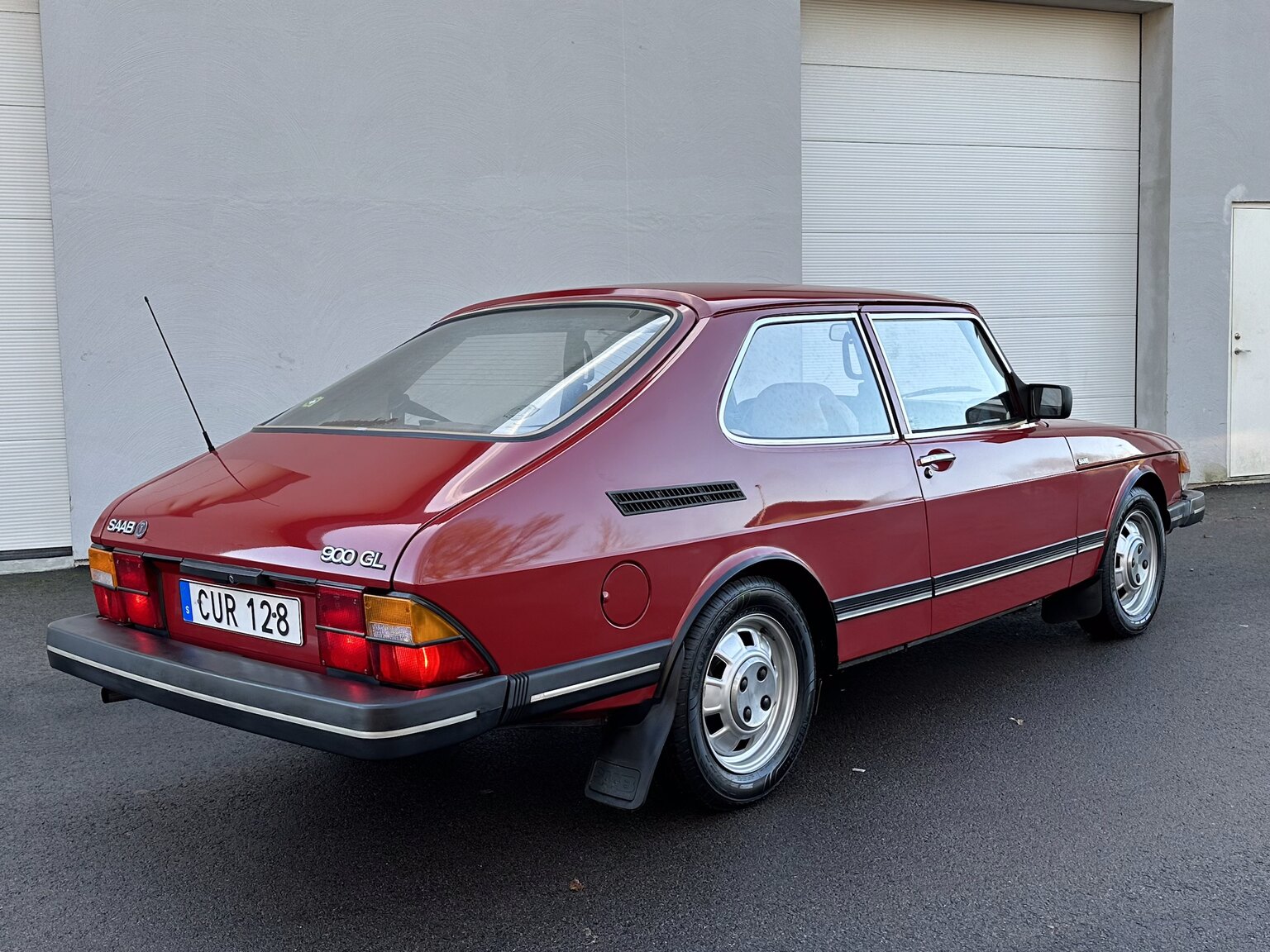 Aussenfoto 1984 Saab 900 GL