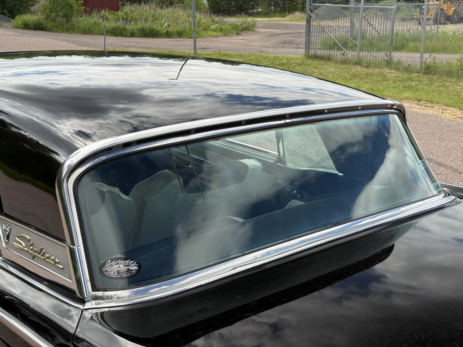 Aussenfoto 1957 Ford Fairlane 500 Hardtop Cabriolet (27)