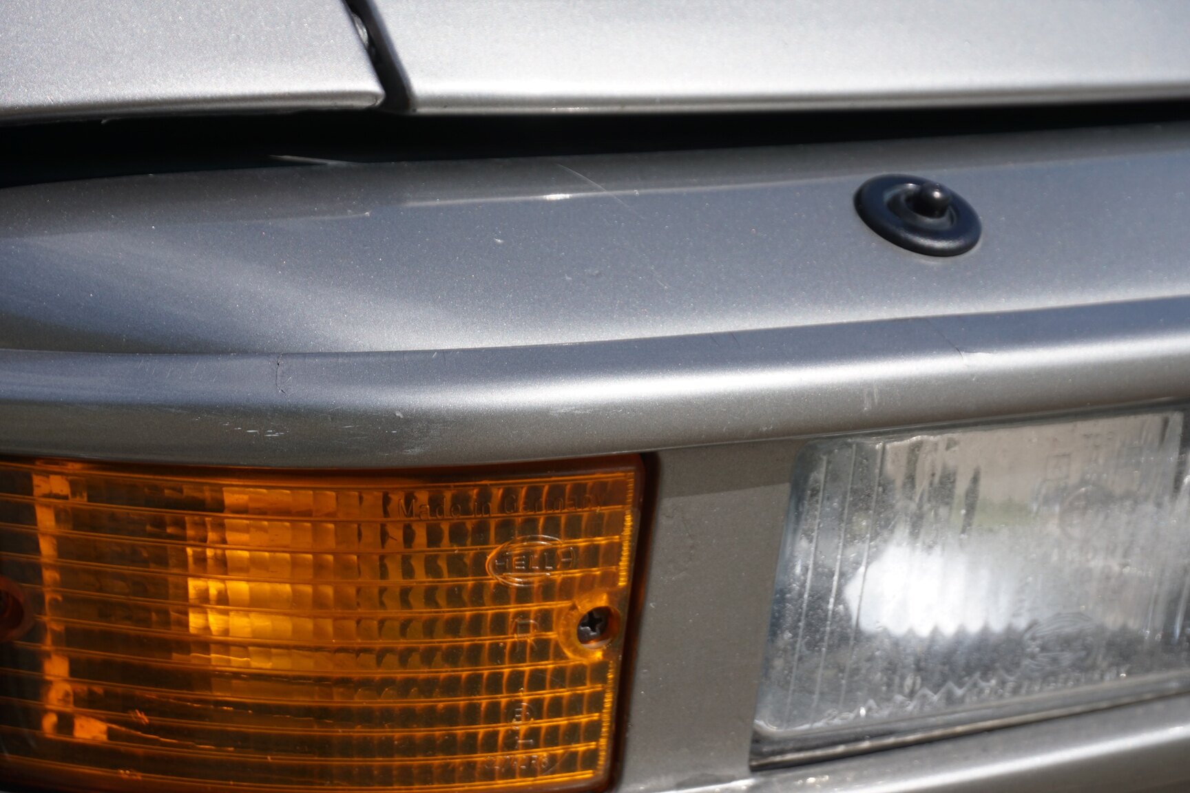 Exterior image of 1985 Porsche 944 "NO RESERVE AUCTION"