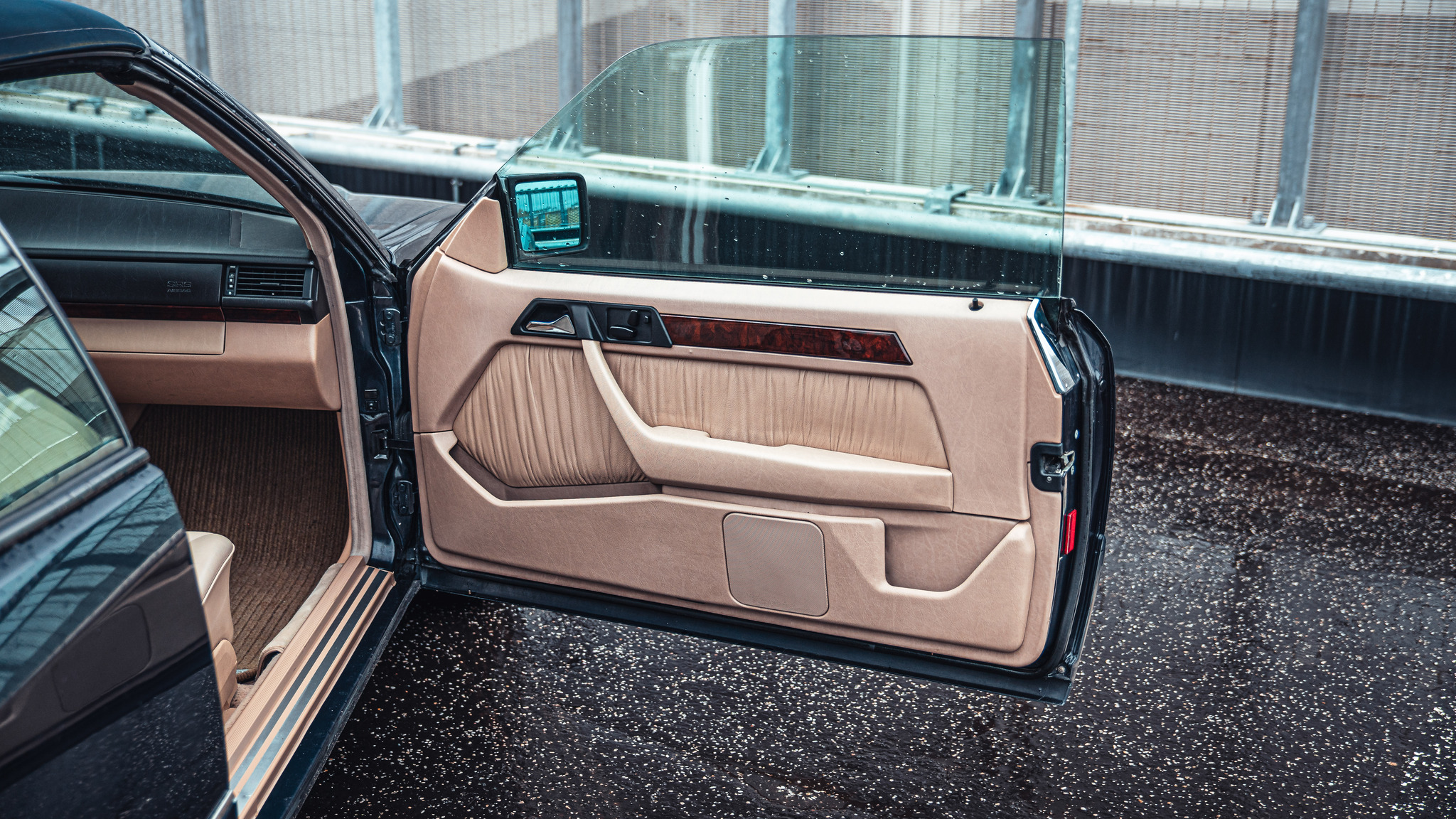 Interiörbild 1995 Mercedes Benz E320 Cabriolet (2)