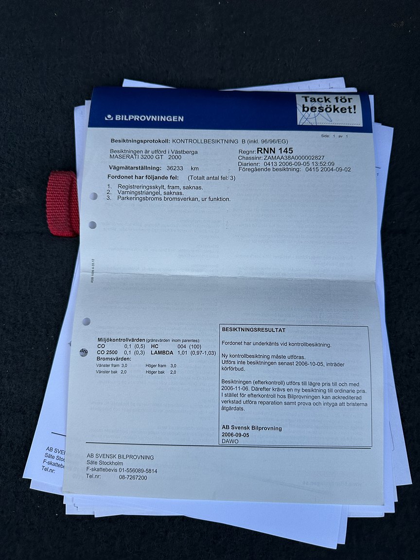 Documentation for 2000 Maserati 3200 GT