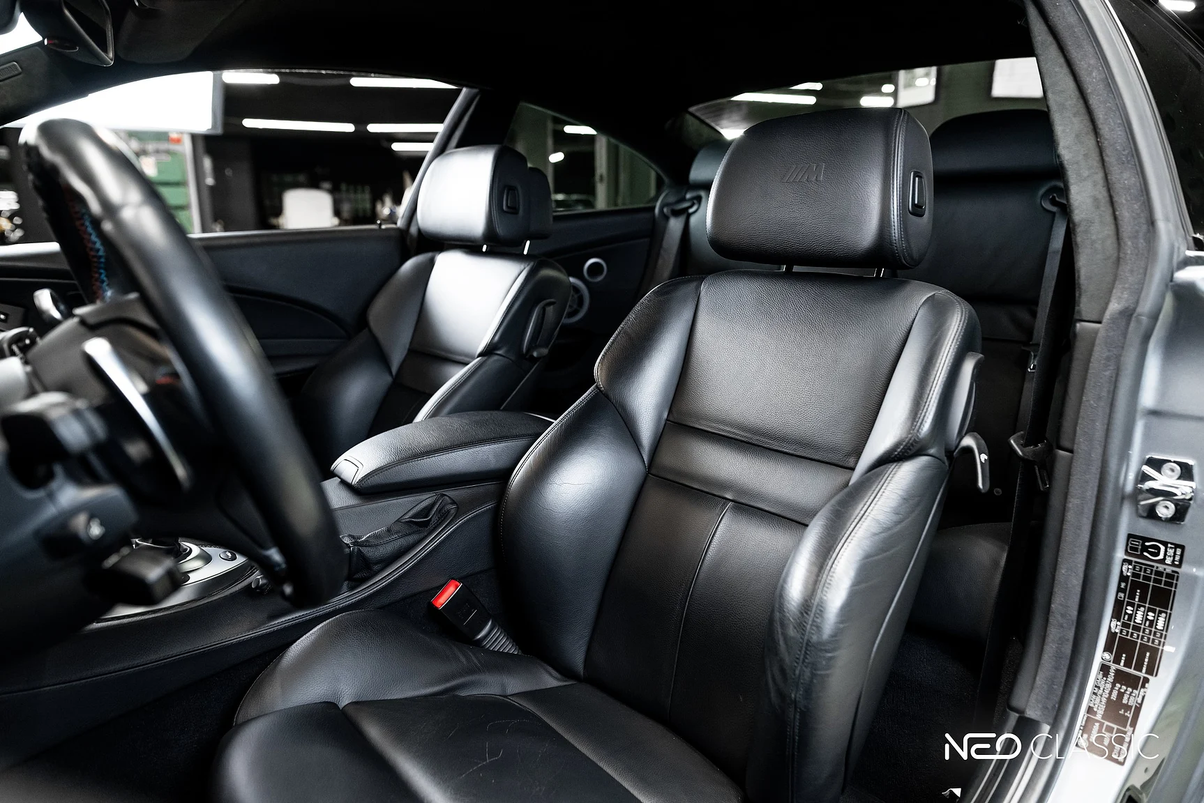 Interiörbild 2008 BMW M6 Coupé (2)