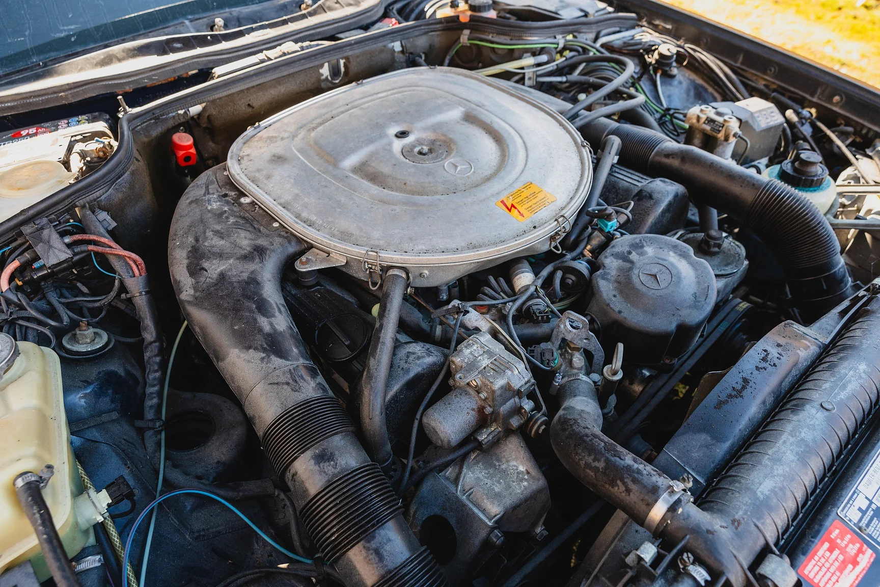 Image of 1986 Mercedes-Benz 560 SEC  mechanics (2)