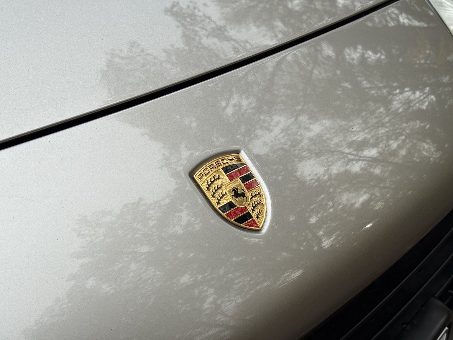 Exteriörbild på 2008 Porsche Cayenne GTS 6-växlad Manuell