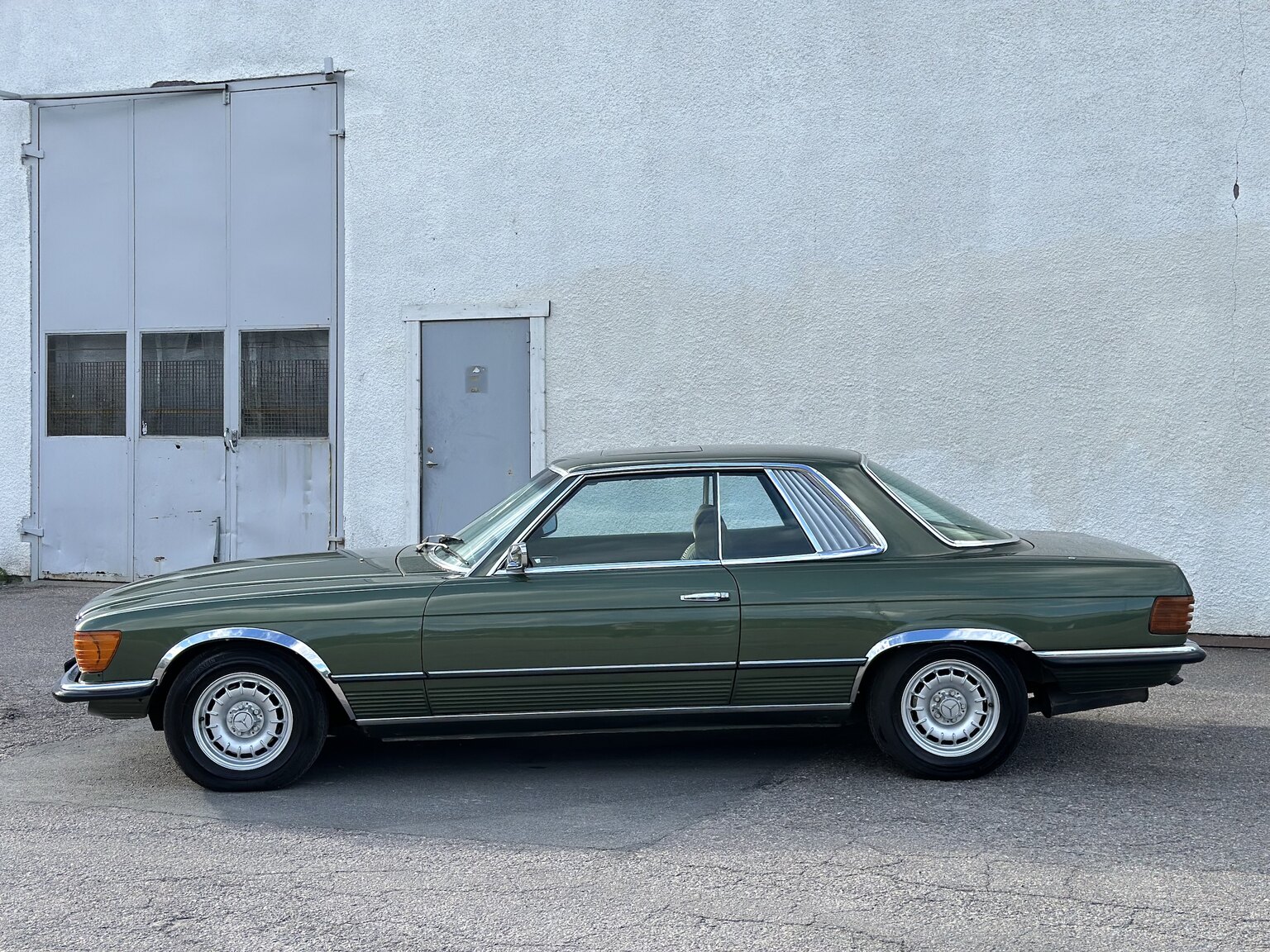 Aussenfoto 1974 Mercedes Benz 450 SLC