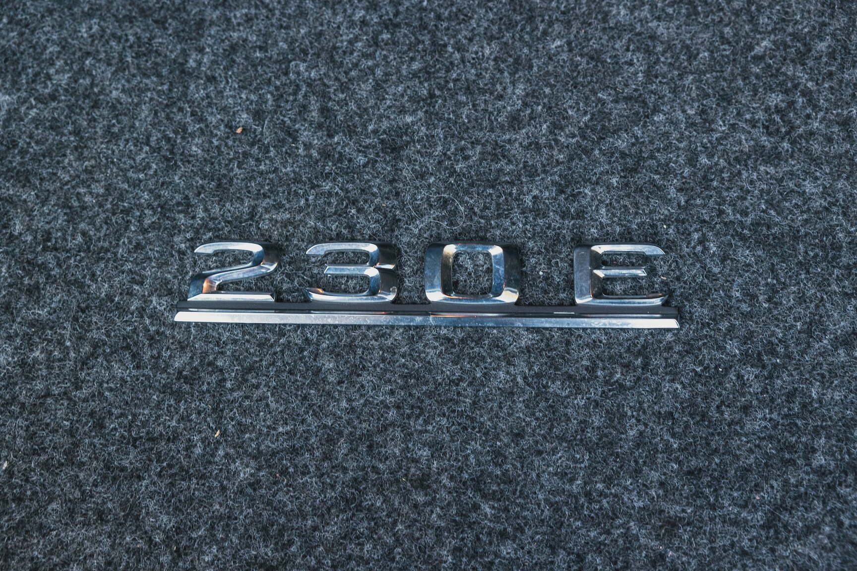 1987 Mercedes-Benz 230E, Övrigt