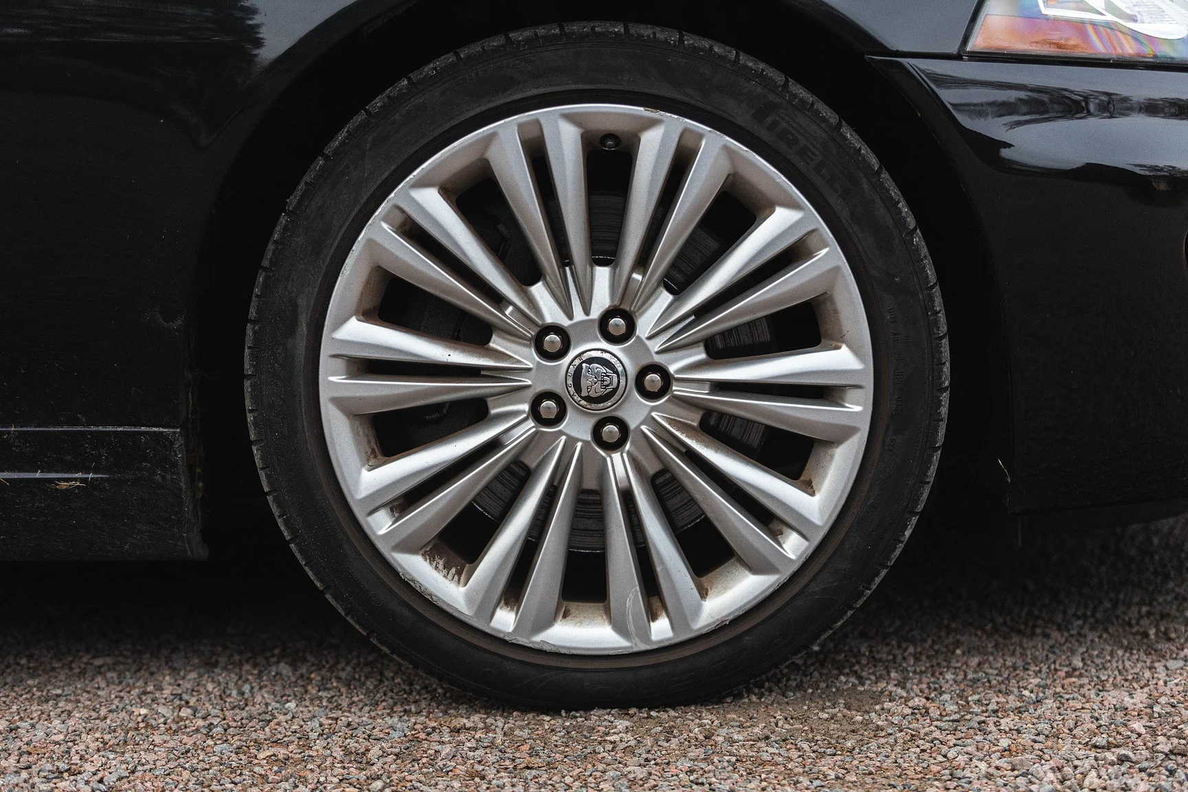 Exteriörbild på 2011 Jaguar XK Cabriolet (28)