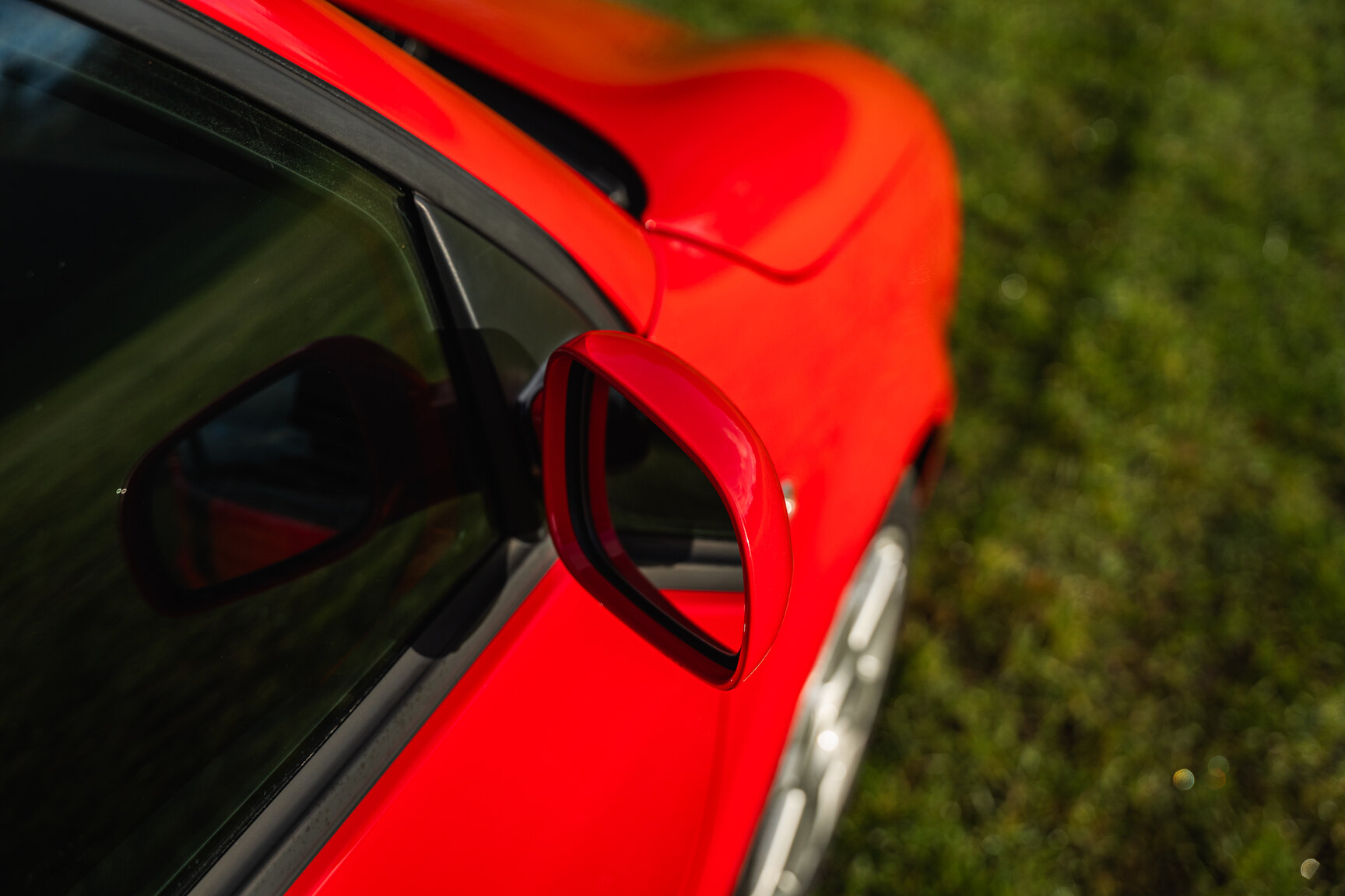 Exterior image of 2001 VW Lupo GTI