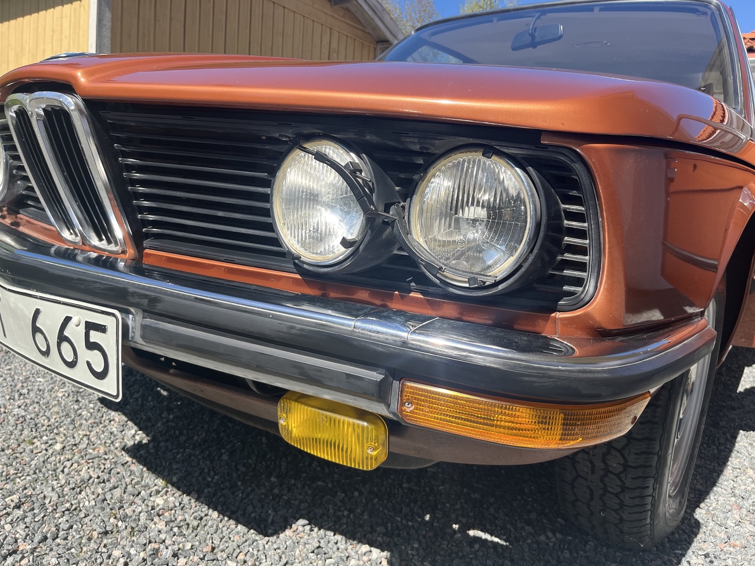 Exteriörbild på 1977 BMW 518 (45)