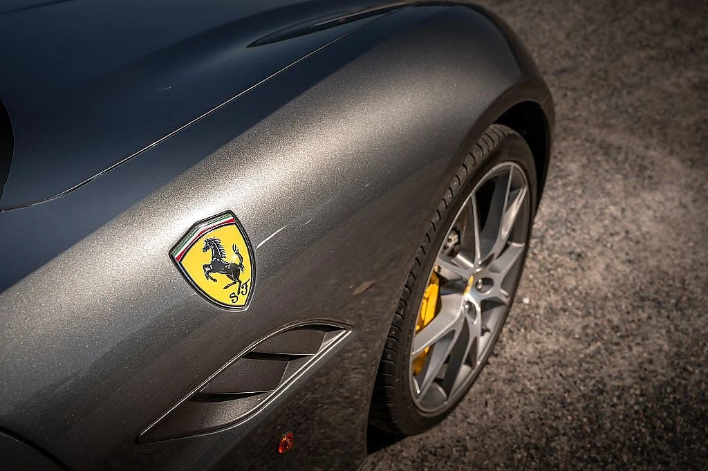 Bild von 2010 Ferrari California (31)