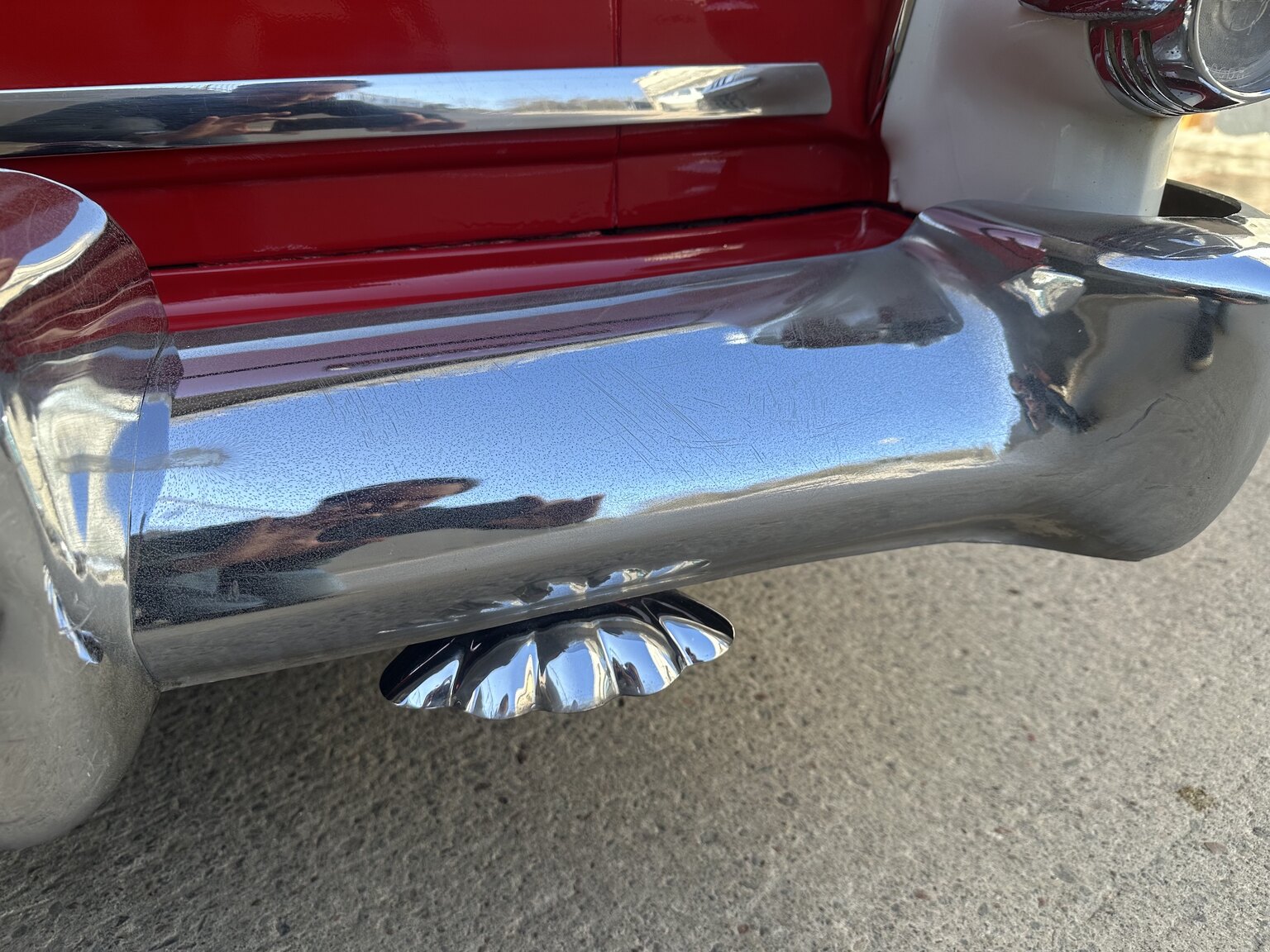 Exteriörbild på 1955 Dodge Custom Royal Sedan HEMI