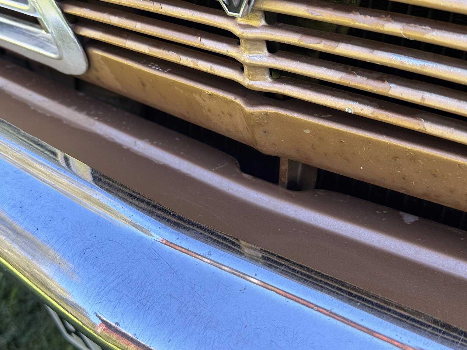 Exterior image of 1966 Plymouth Valiant 100 2-door Sedan