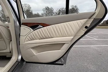 #<Image:0x00007f2ff28553d0>