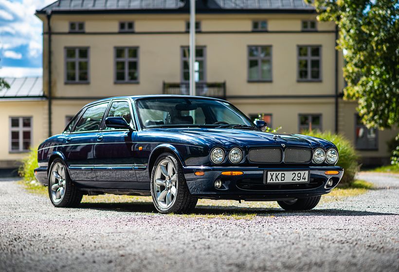 2001 Jaguar XJR XKB294