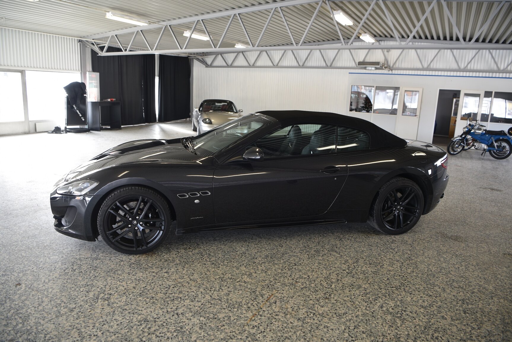 Aussenfoto 2016 Maserati Grancabrio (12)