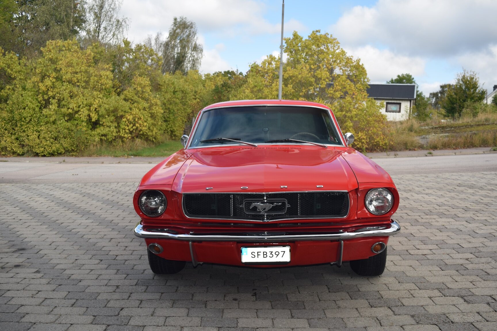 Exterior image of 1965 Ford Mustang 