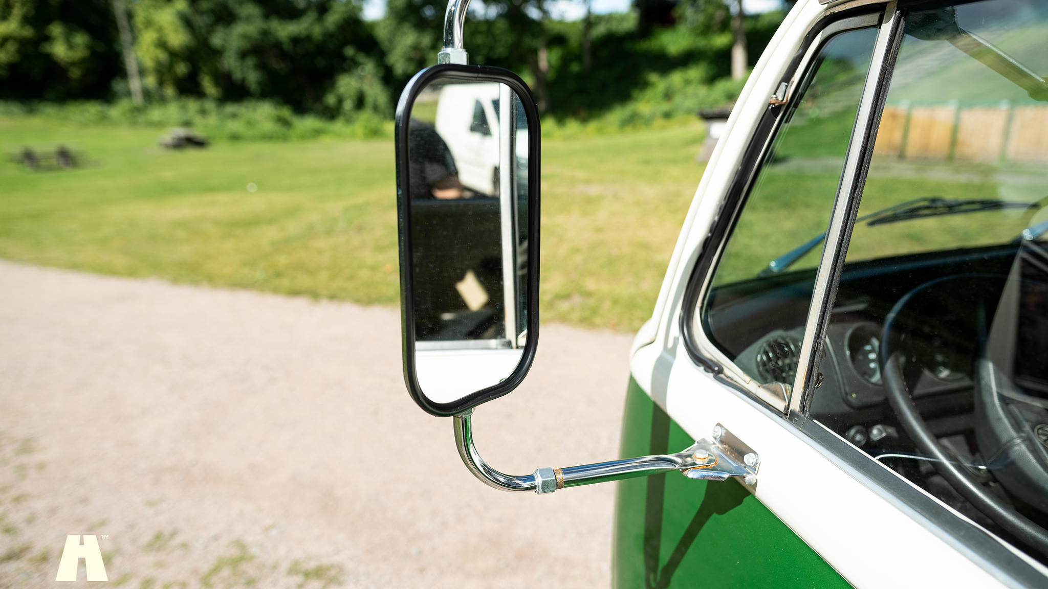 Exterior image of 1998 Volkswagen T2 Camper