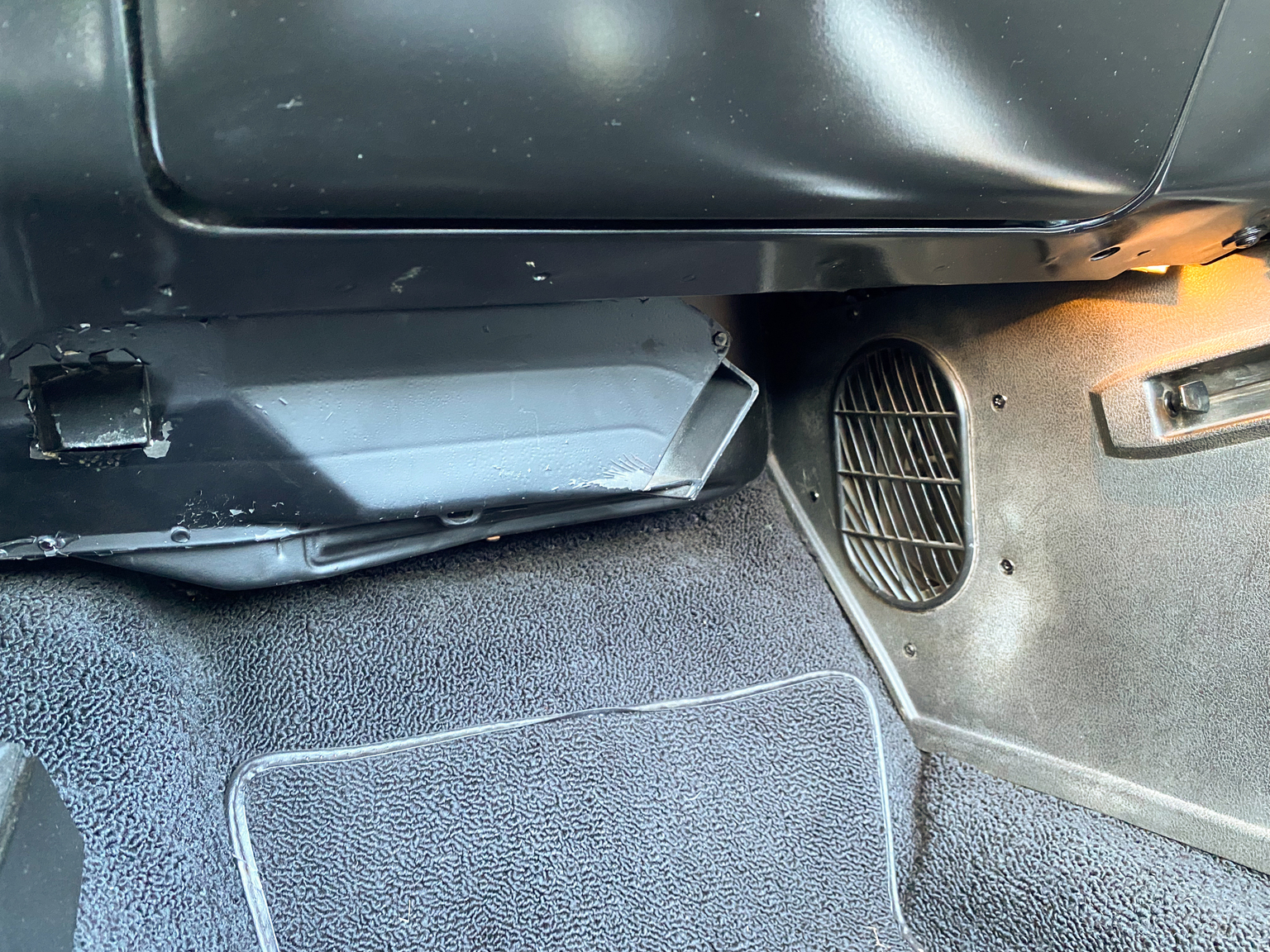 Interior image of 1967 Chevrolet Camaro 383ci Convertible (19)