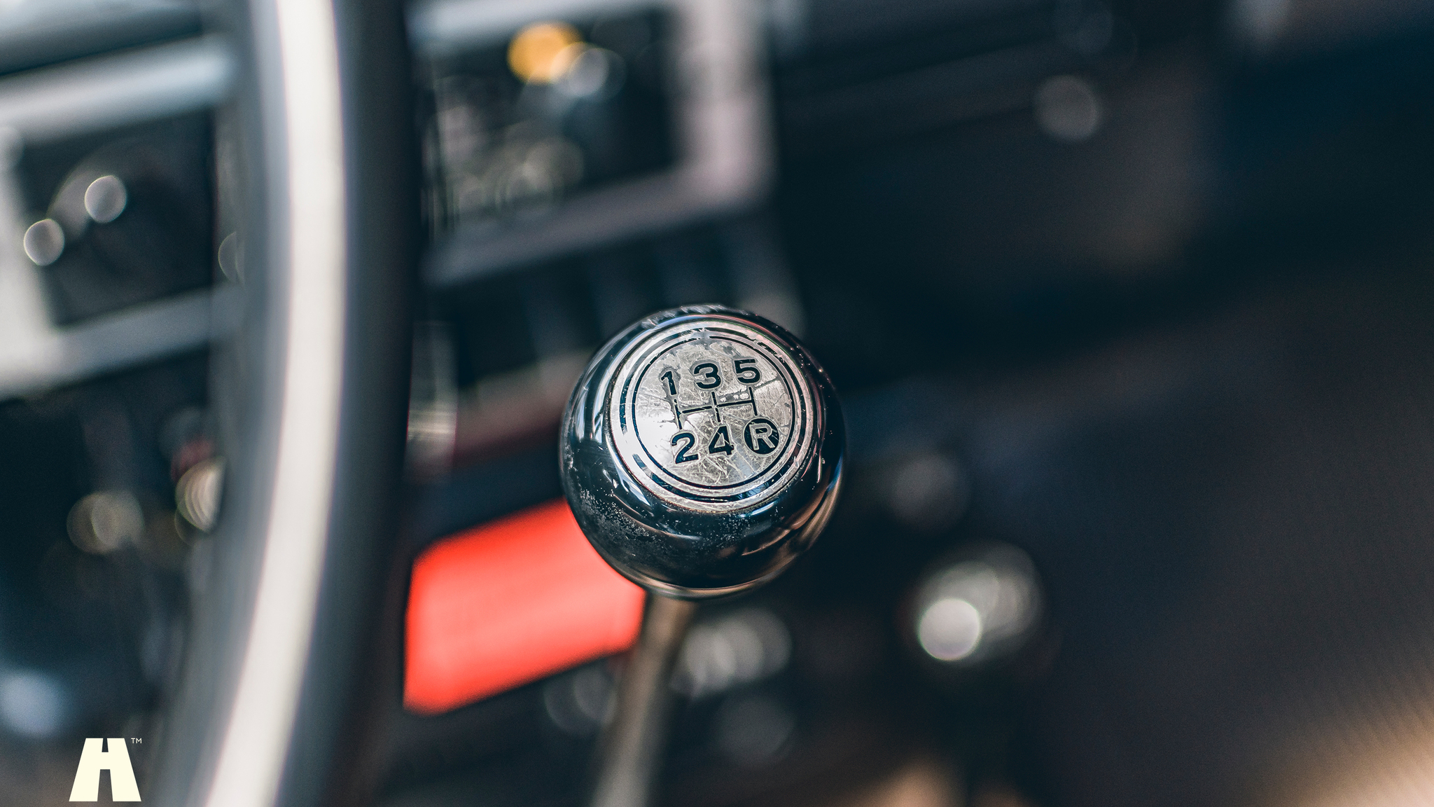 Interior image of 1984 Toyota Land Cruiser BJ42