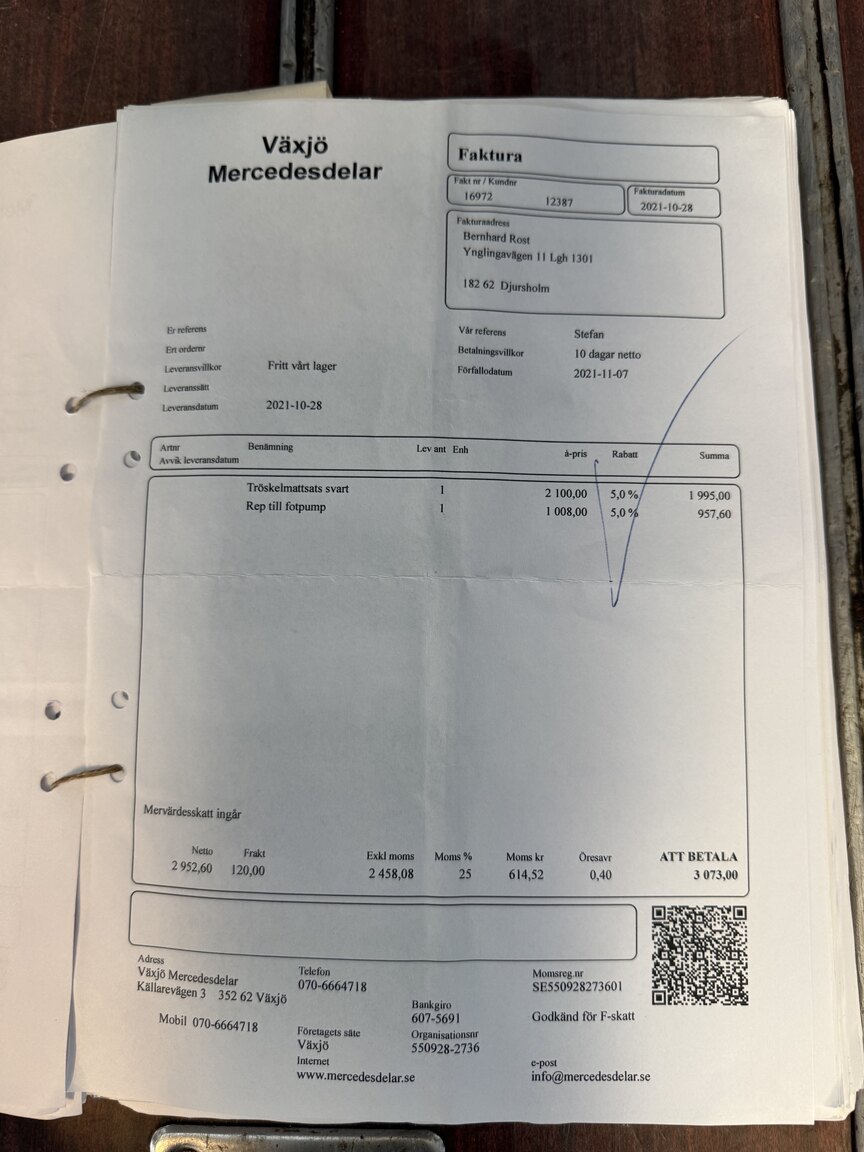 Documentation for 1967 Mercedes-Benz 230 Safari