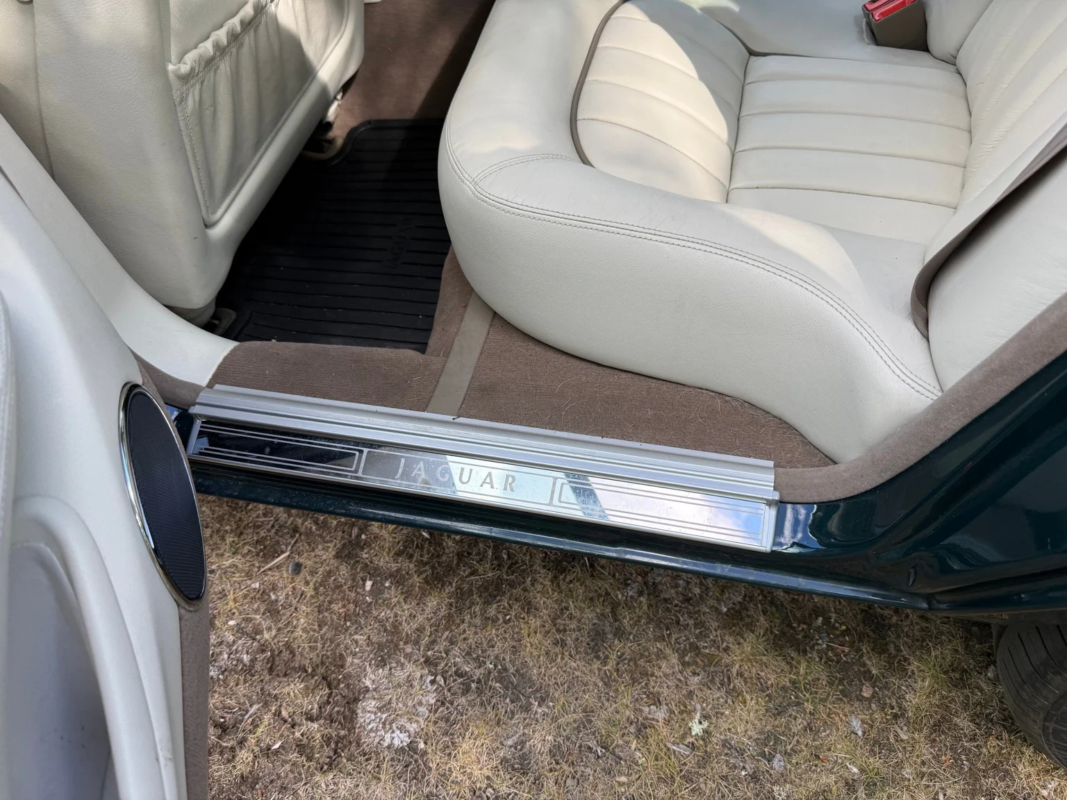 Innenraumfoto von 2001 Jaguar XJ Sovereign 4.0 V8 (55)
