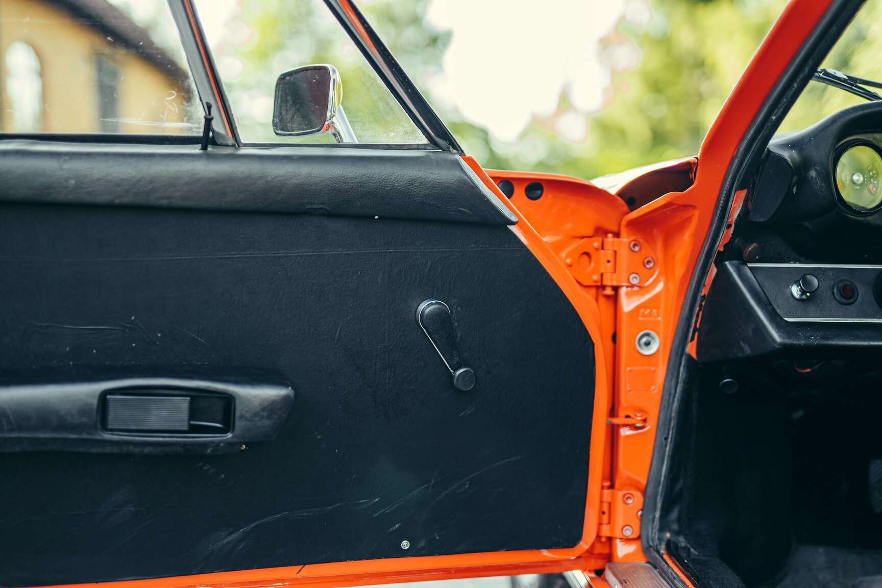 Interior image of 1972 Porsche 911E