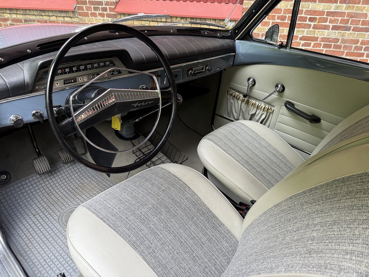Interior image of 1964 Volvo Amazon 121 P130