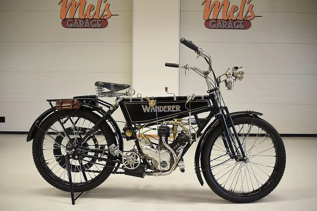 Bild på 1913 Wanderer 3PS V-Twin välrenoverad mc svensksåld från Falun (1)