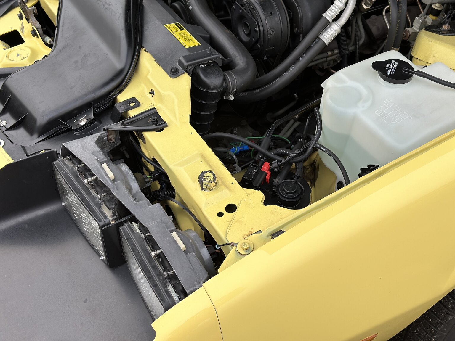 Image of 1987 Chevrolet Camaro Z28 mechanics