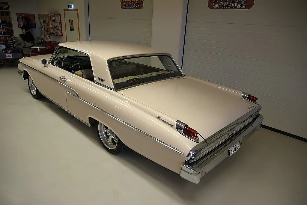 Bild von 1962 Mercury Monterey (10)