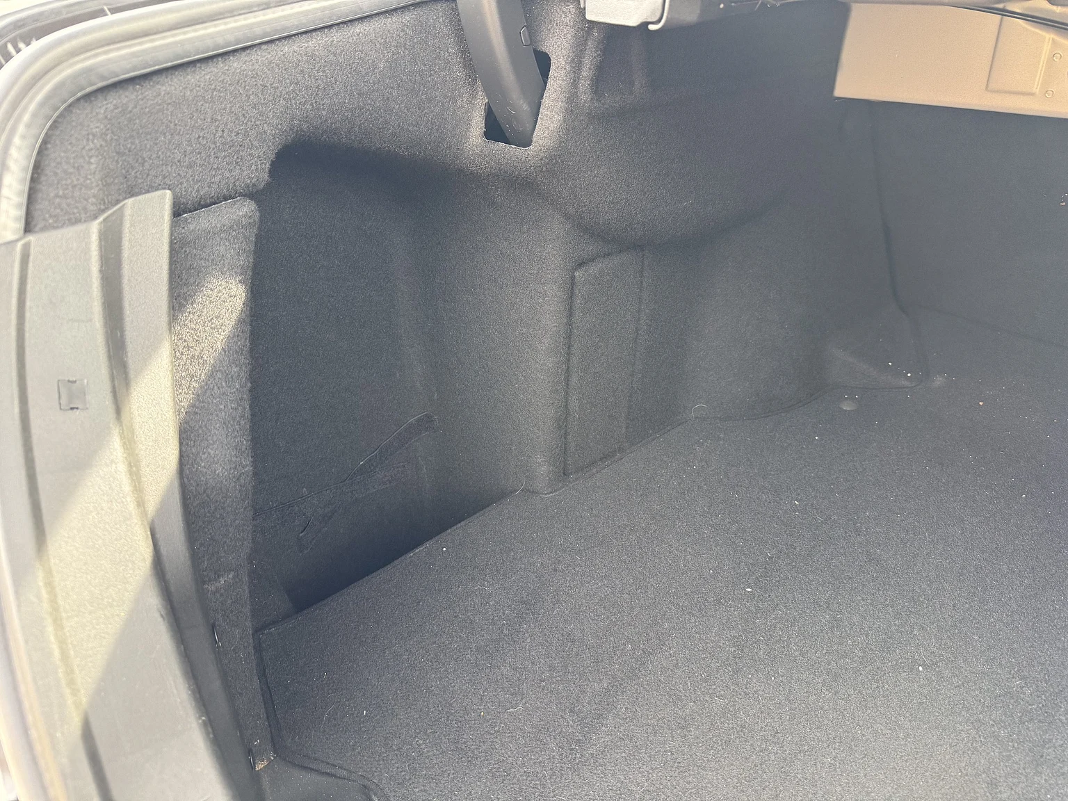 Interior image of 2007 Mercedes-Benz Clk 280 (41)