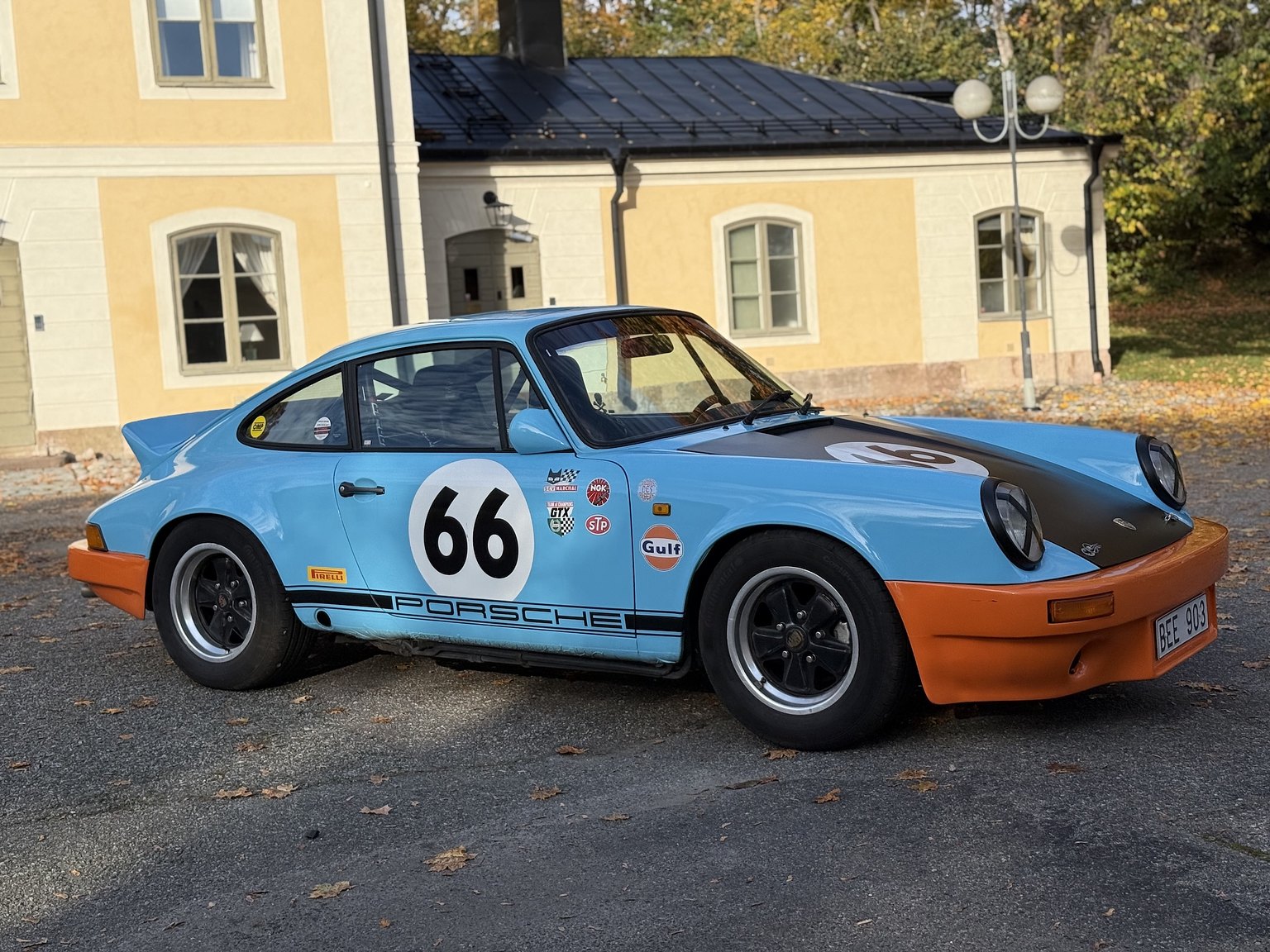 Exterior image of 1982 PORSCHE  911 SC