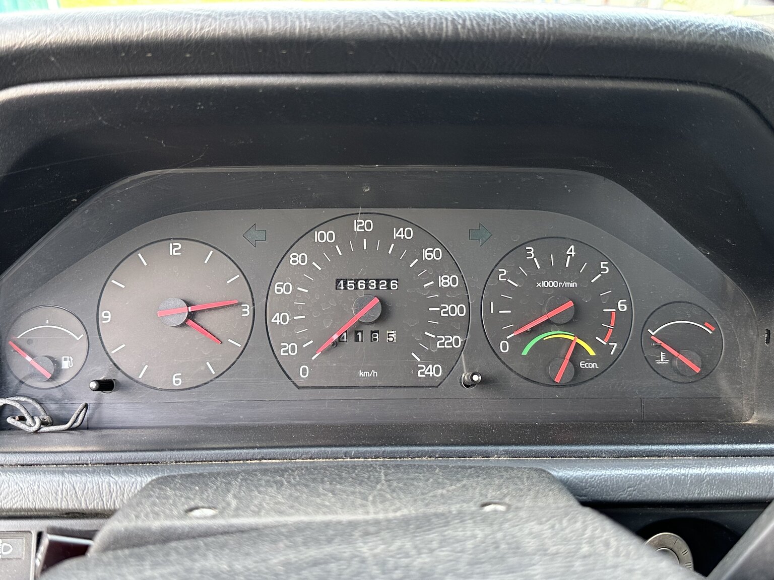 Innenraumfoto von 1998 Volvo 945