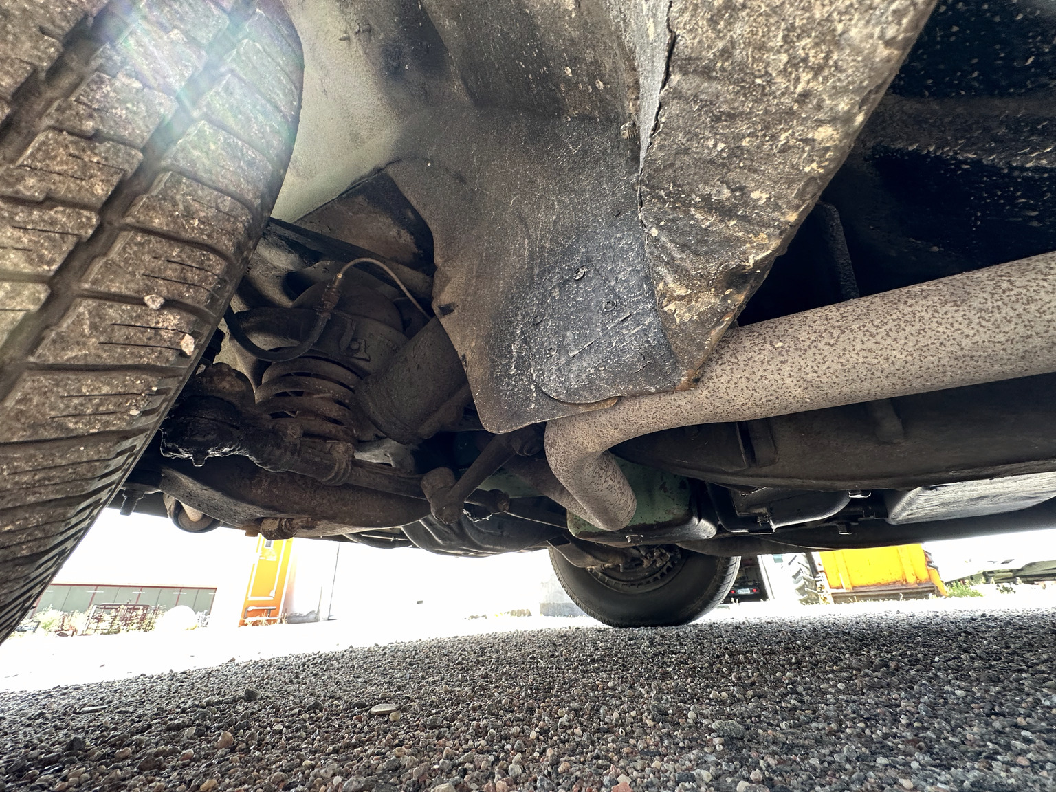 Image of 1961 Buick Electra 225 cab mechanics