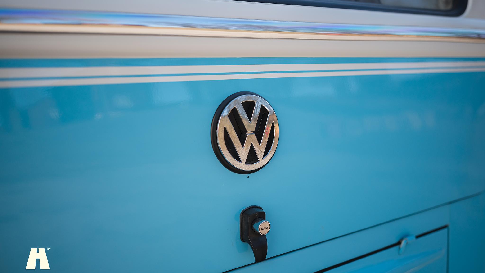 Exteriörbild på 1999 Volkswagen T2 