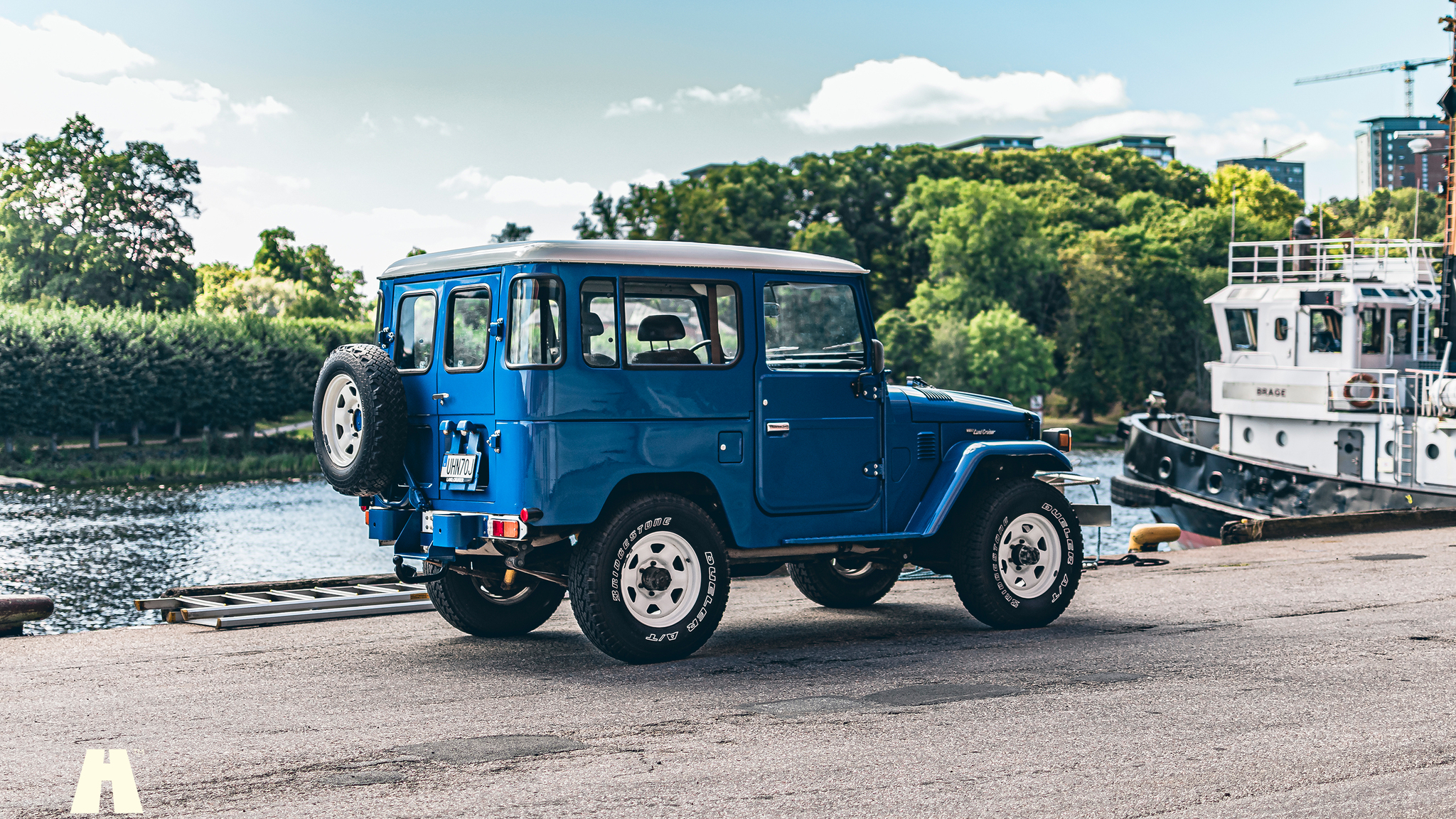 Exterior image of 1984 Toyota Land Cruiser BJ42