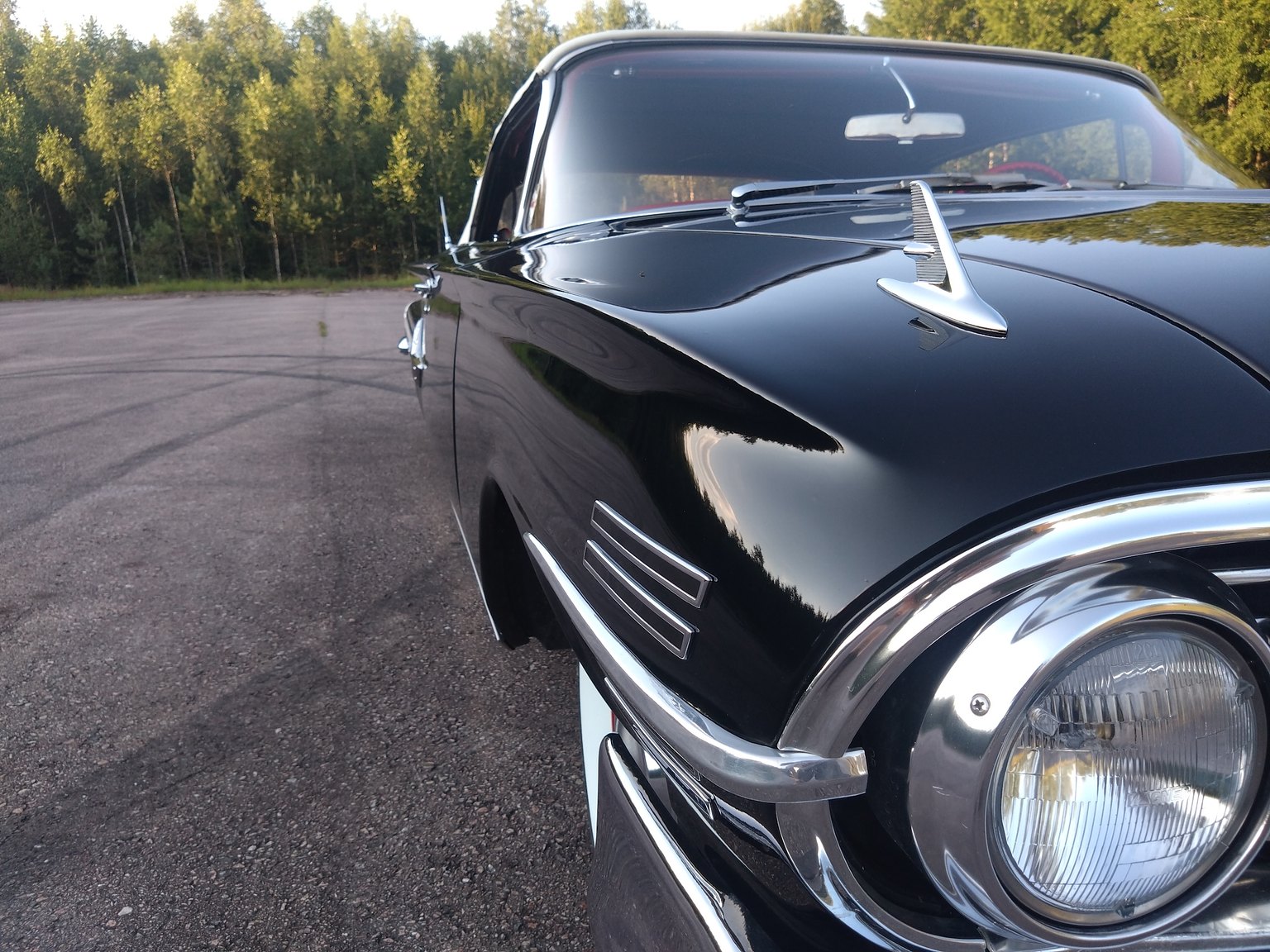 Exterior image of 1960 Chevrolet Impala Cabriolet 5.7 V8 Powerglide
