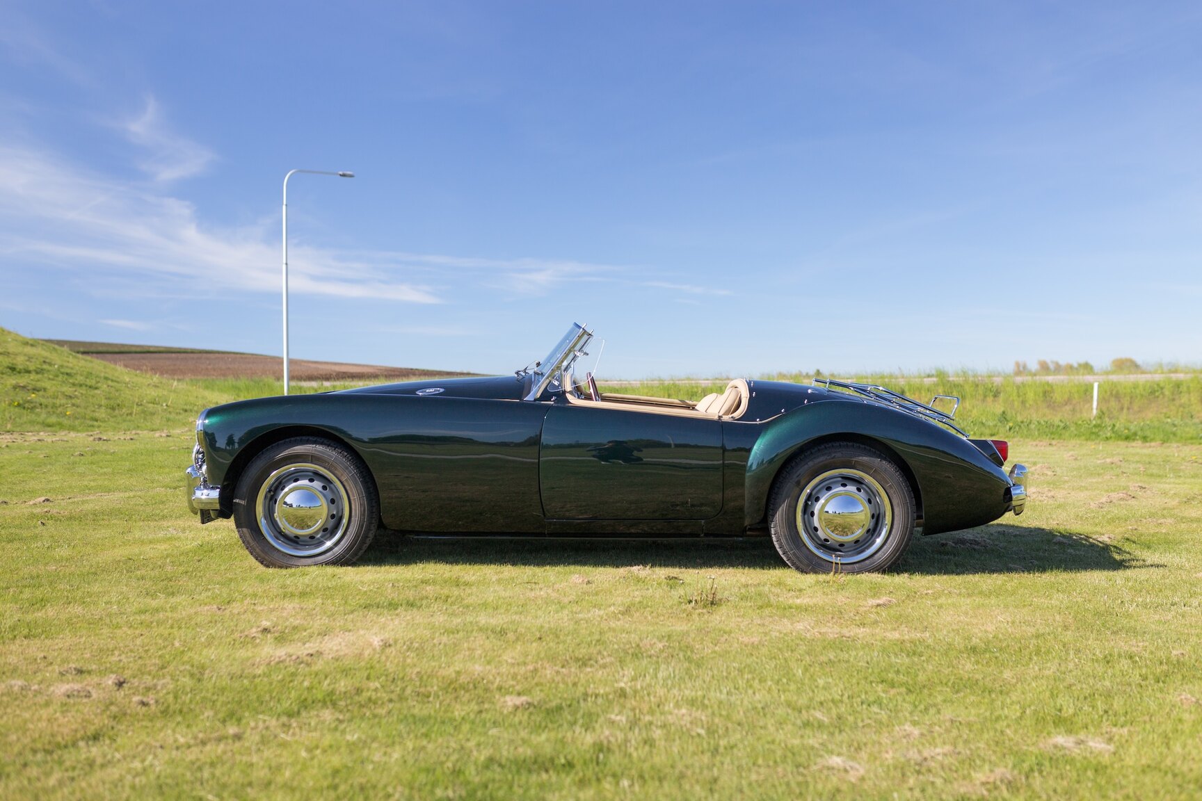Exteriörbild på 1958 MG MGA 1500