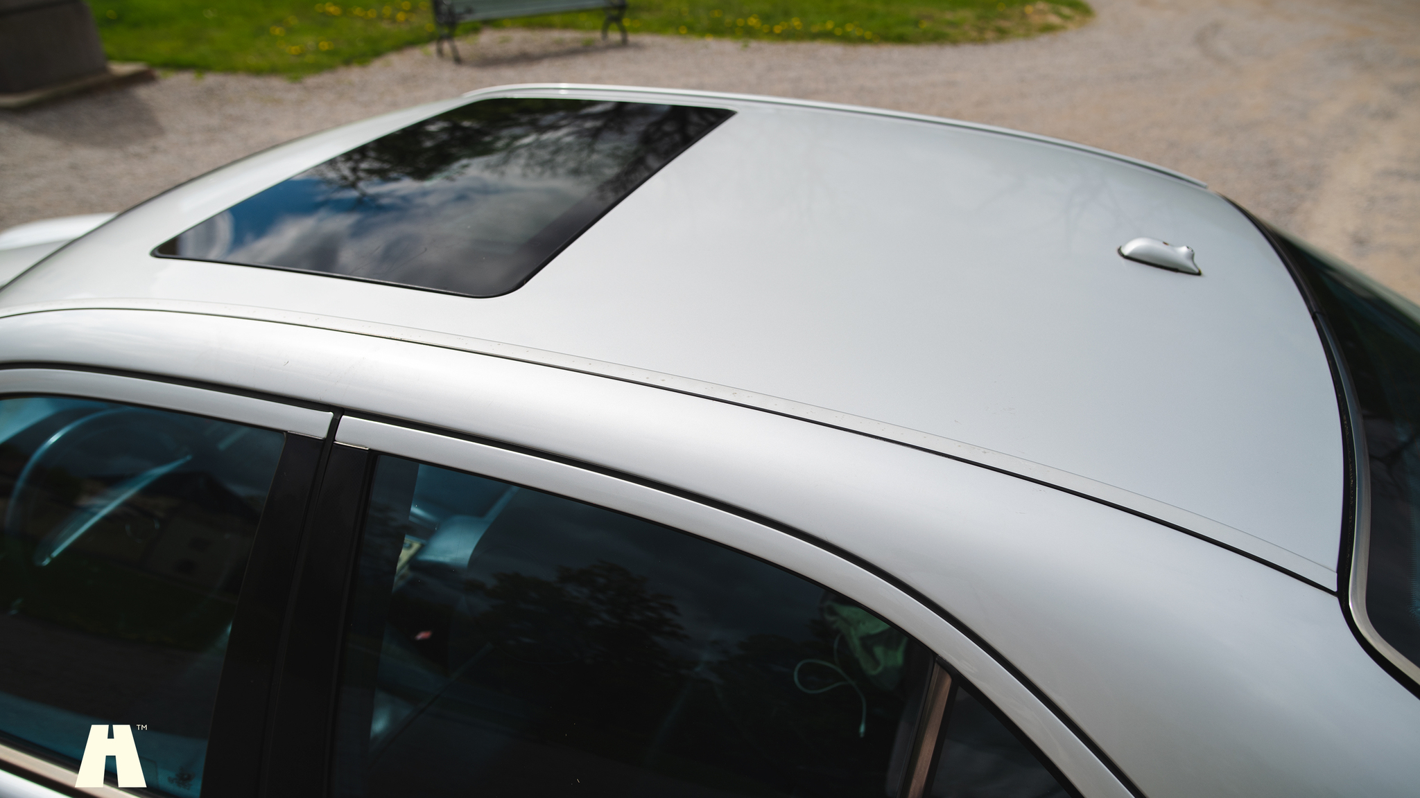 Exteriörbild på 2000 Mercedes E430