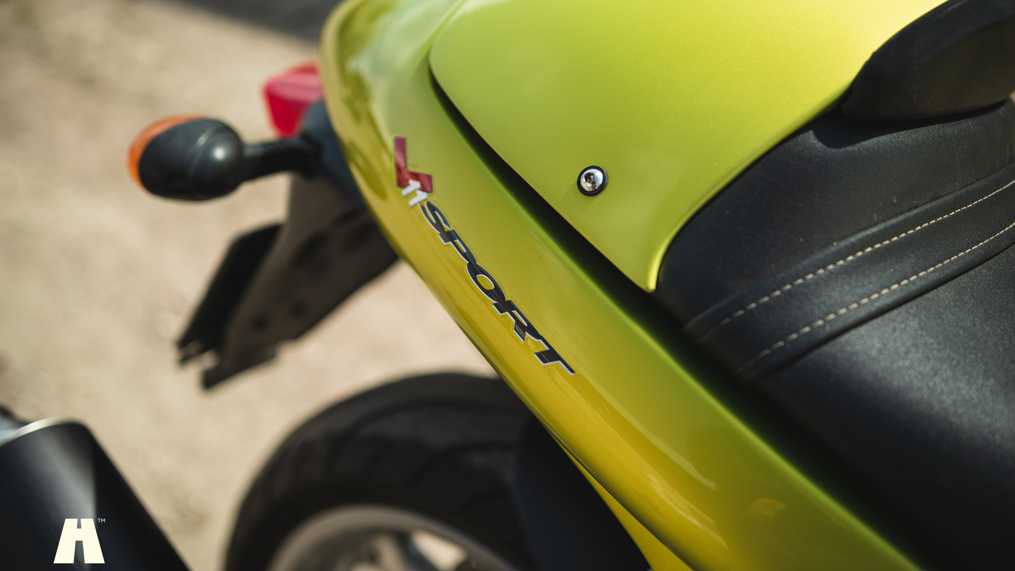 Aussenfoto 2002 Moto Guzzi V11 Sport (33)