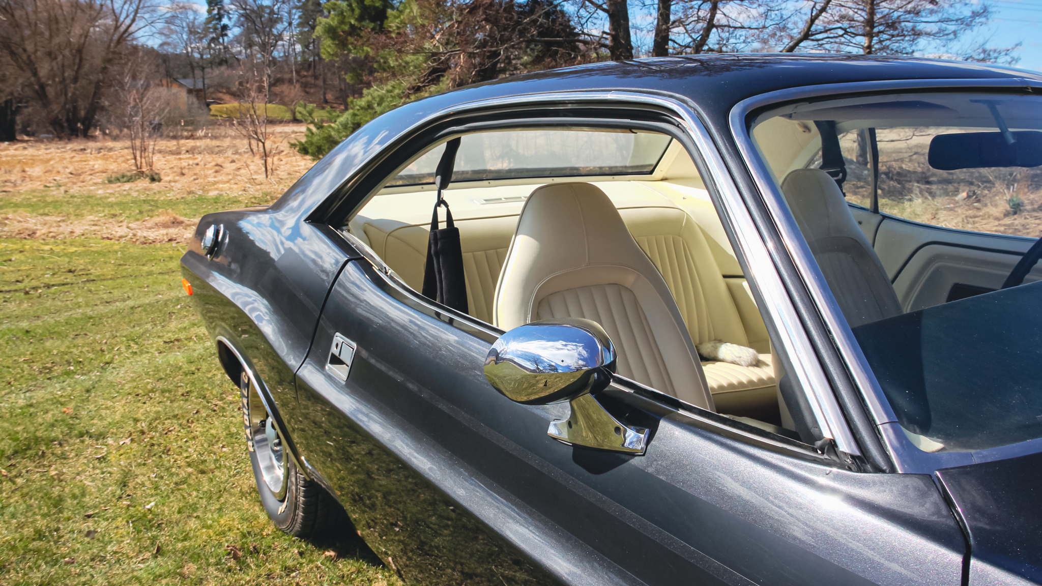 Exterior image of 1974 Dodge Challenger 340
