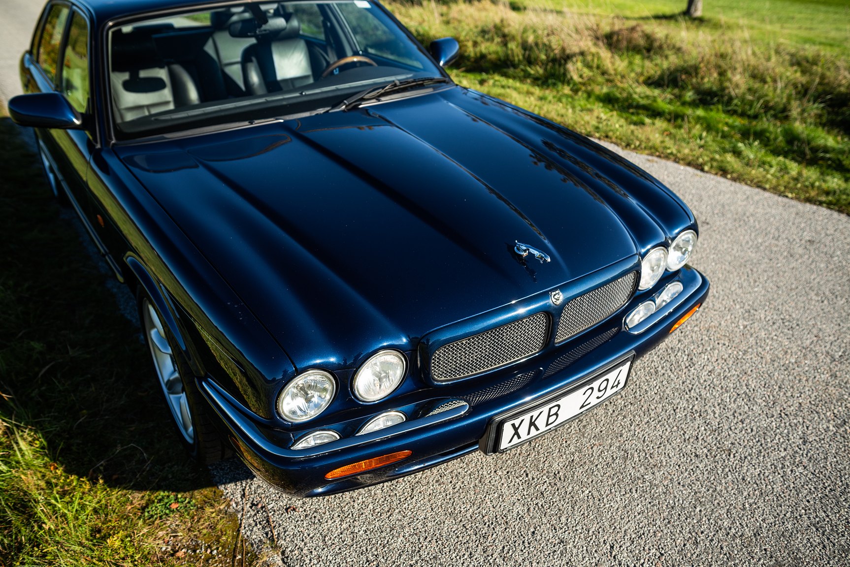 Exterior image of 2001 Jaguar XJR
