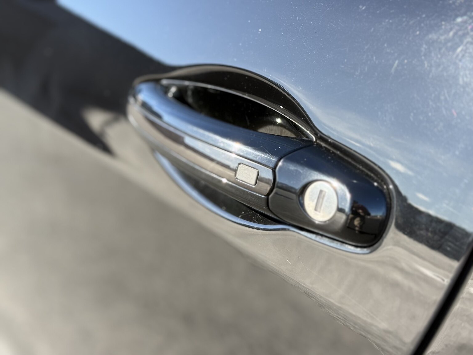 Exteriörbild på 2011 Bentley Continental Supersports