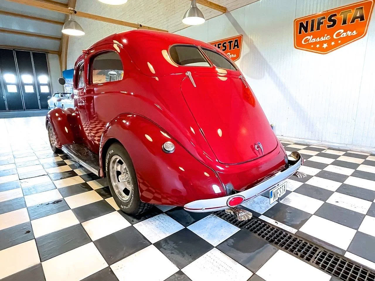 Bild von 1937 Ford Tudor (12)