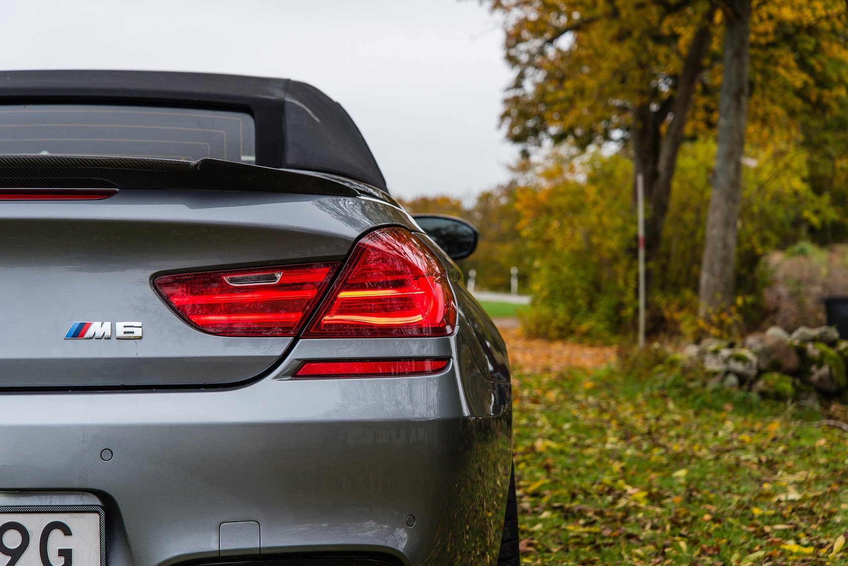 Exterior image of 2014 BMW M6C