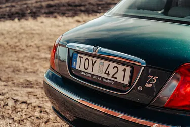 #<Image:0x00007f1cbbe6dd48>