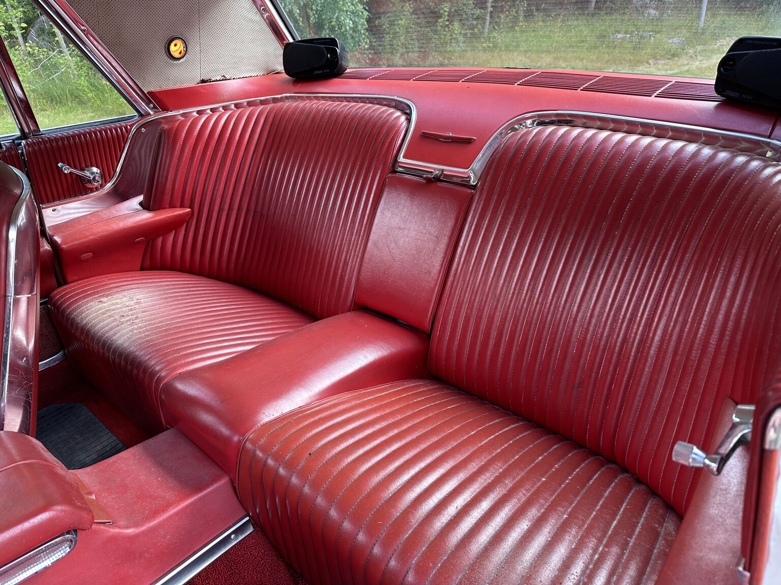 Interior image of 1965 Ford Thunderbird Hardtop 6.4 (4)
