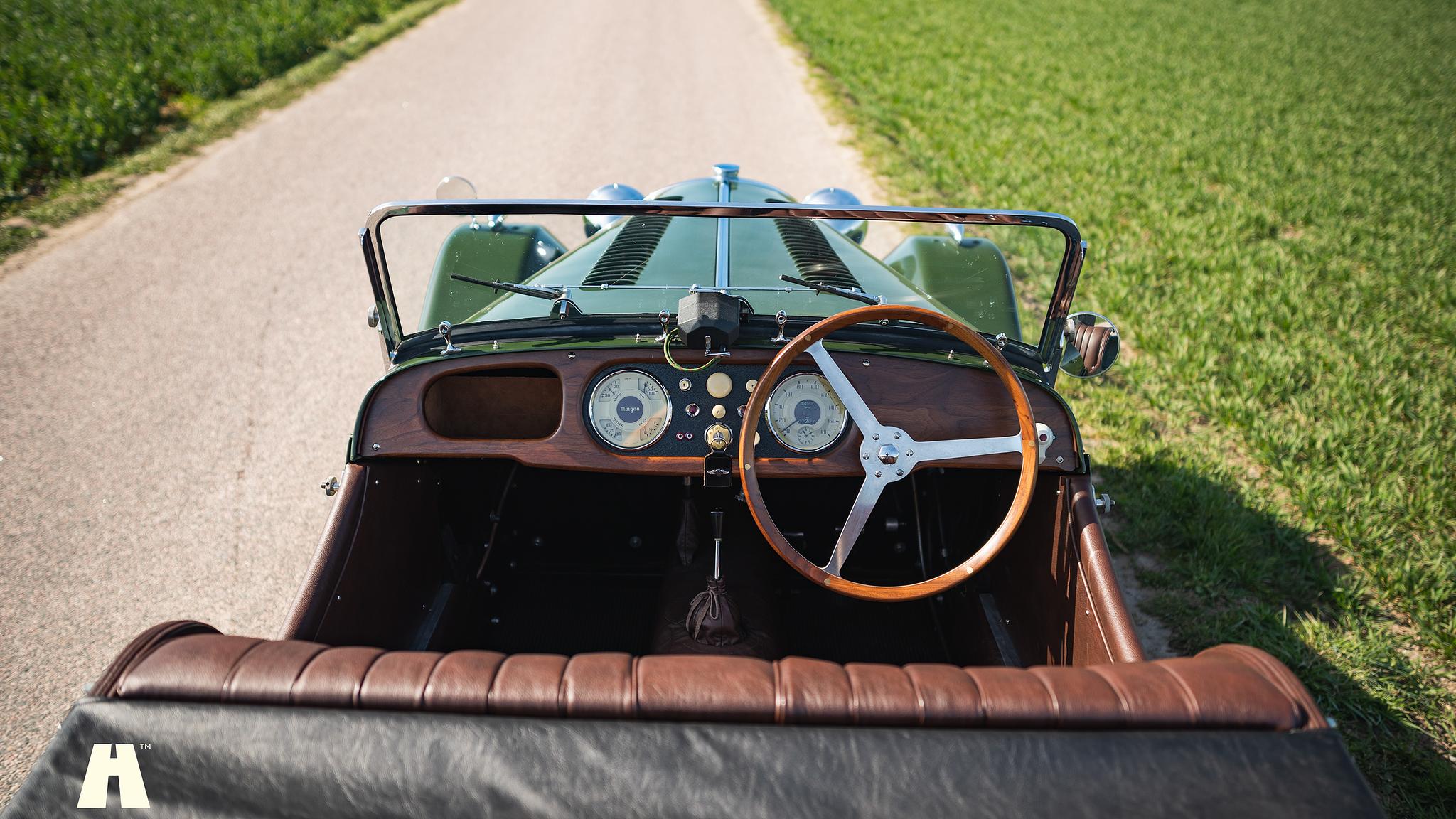 Interiörbild 1951 Morgan Plus 4 (2)
